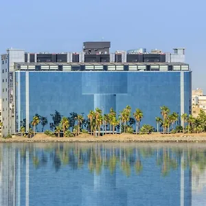 Mira Waterfront Otel